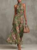 Serena ∙ Vestido largo verde floral en chiffon con escote halter
